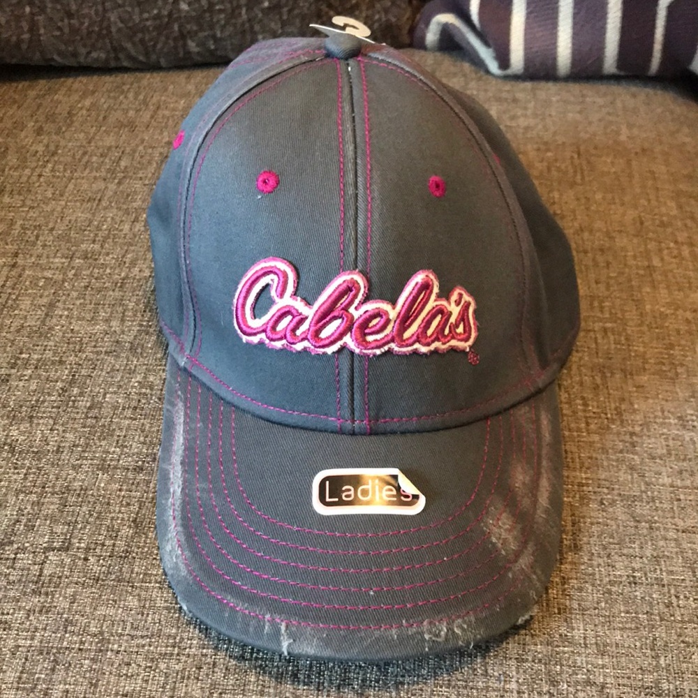 Cabela’s ladies worn look baseball hat